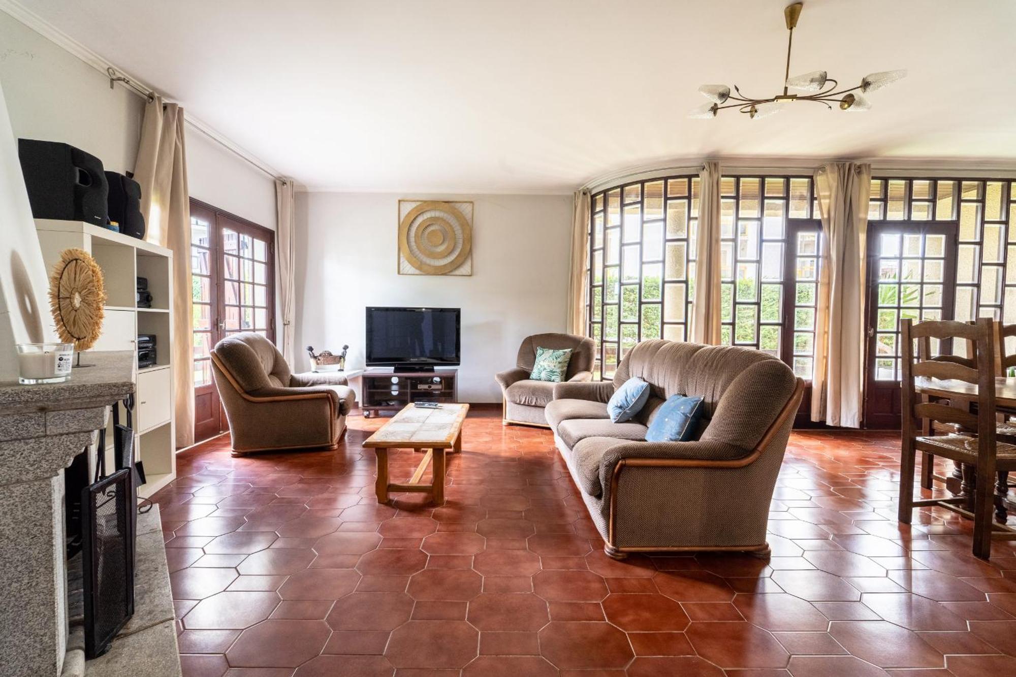 Amorosa Villa, 500M From The Beach By House And People Zewnętrze zdjęcie